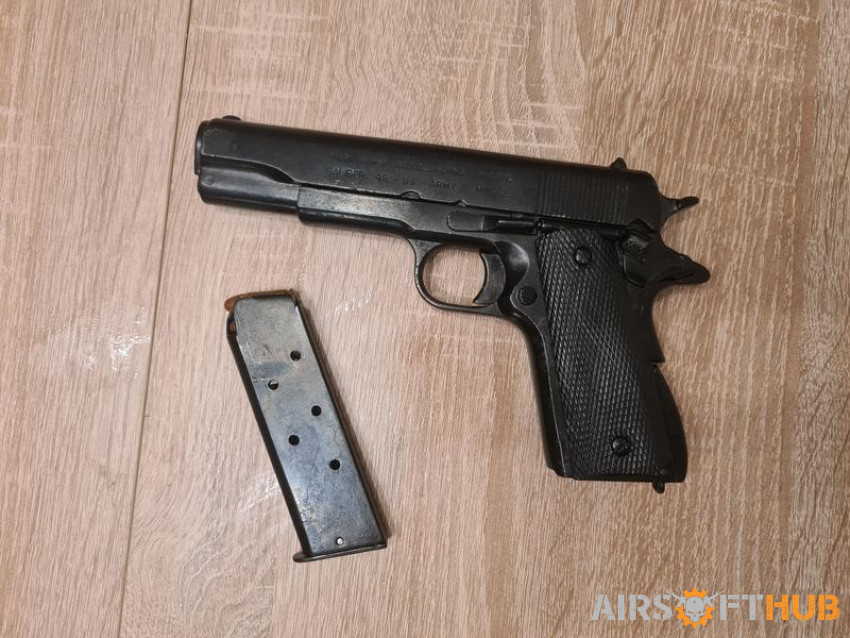 Colt 1911 Replica - Used airsoft equipment