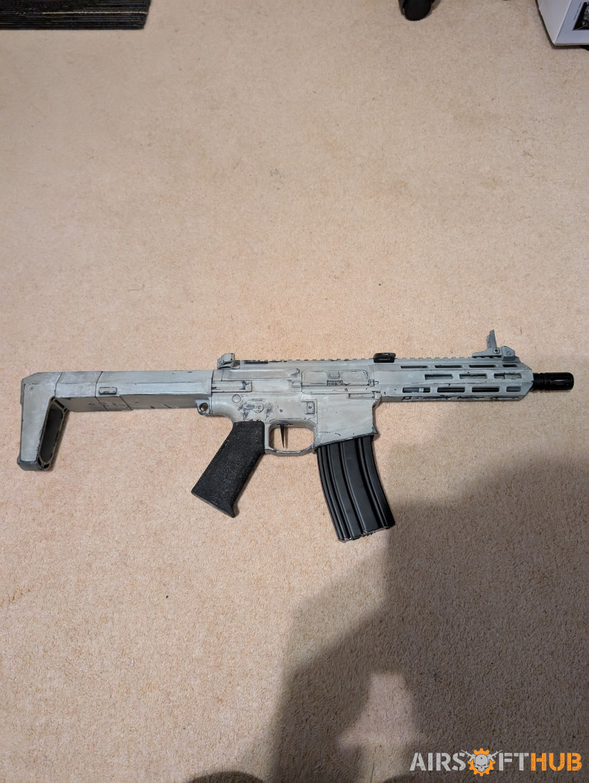 Fully upgraded ares honey badg - Used airsoft equipment