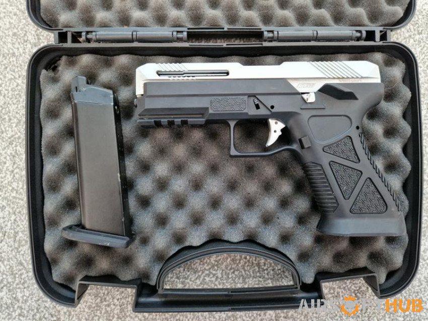 Valken AVP 17 handgun. - Used airsoft equipment