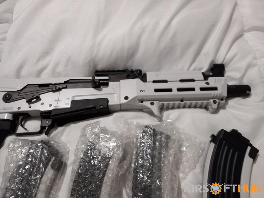 Tm white storm ngrs - Used airsoft equipment