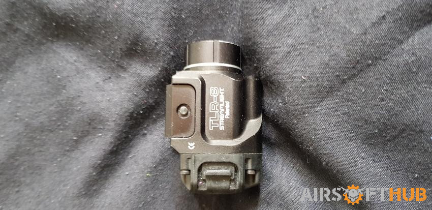 TLR-8 Flashlight Clone Dead - Used airsoft equipment