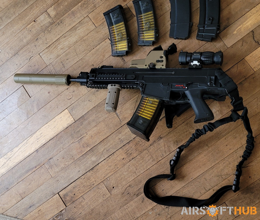 Collection of airsoft gear - Used airsoft equipment