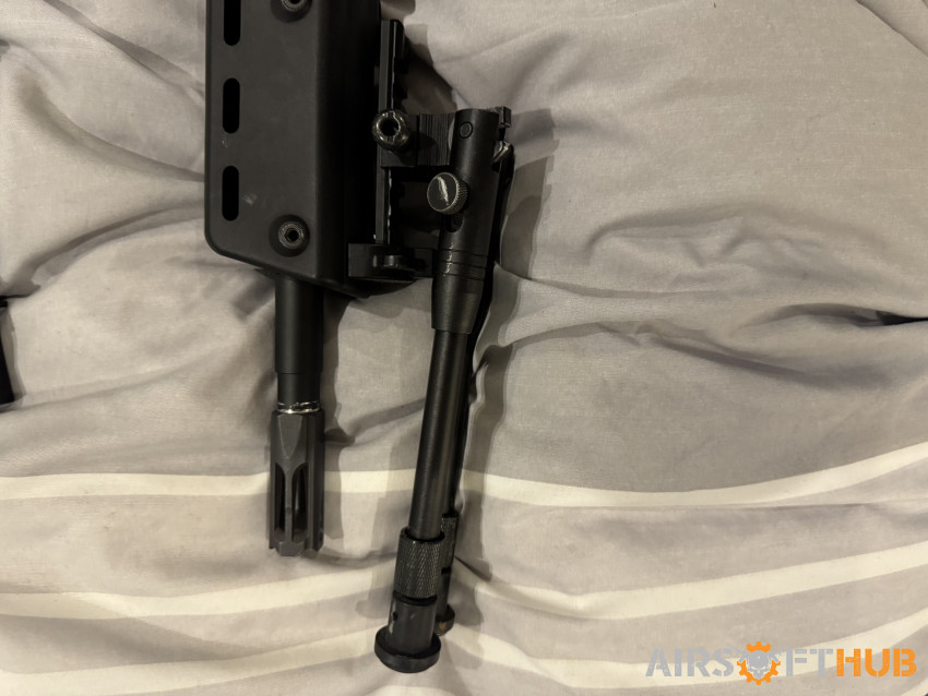 G36K with 5 mags and scopes - Used airsoft equipment