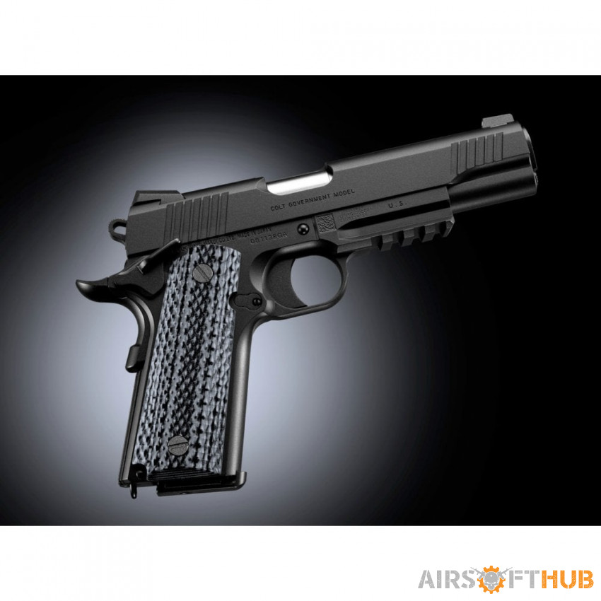 Gas pistol tokyo marui - Used airsoft equipment