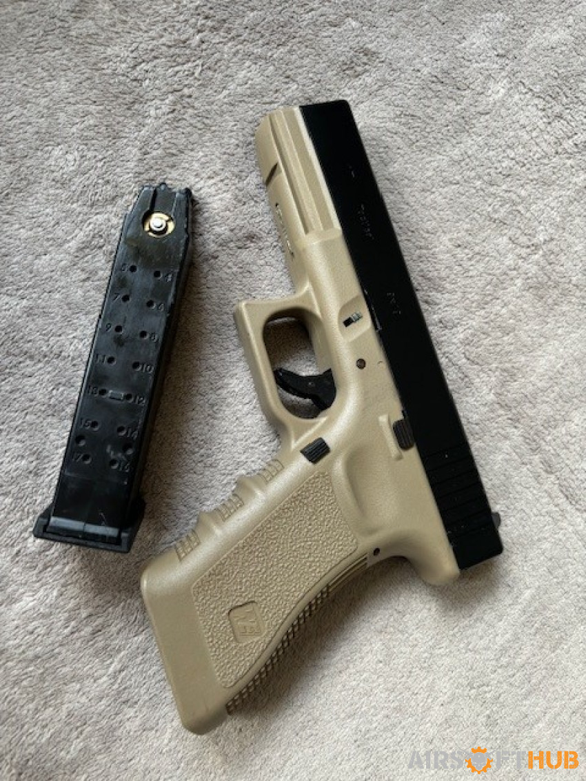 We Glock17 tan - Used airsoft equipment