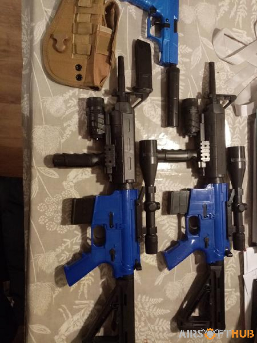 2 x 2 tone rifles + pistol - Used airsoft equipment