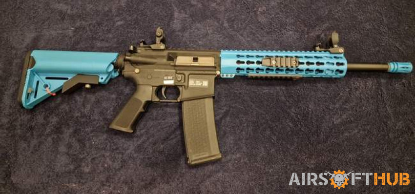 Two tone specna arms M4 - Used airsoft equipment