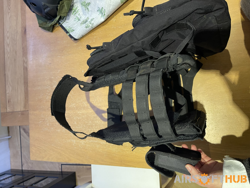 Black plate carrier - Used airsoft equipment