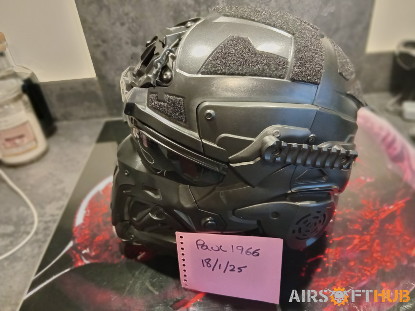 All in one Full face Helmet - Used airsoft equipment