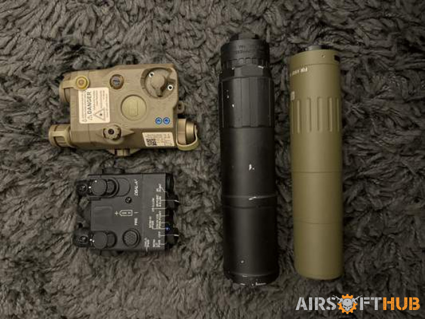 Lasers and torches - Used airsoft equipment