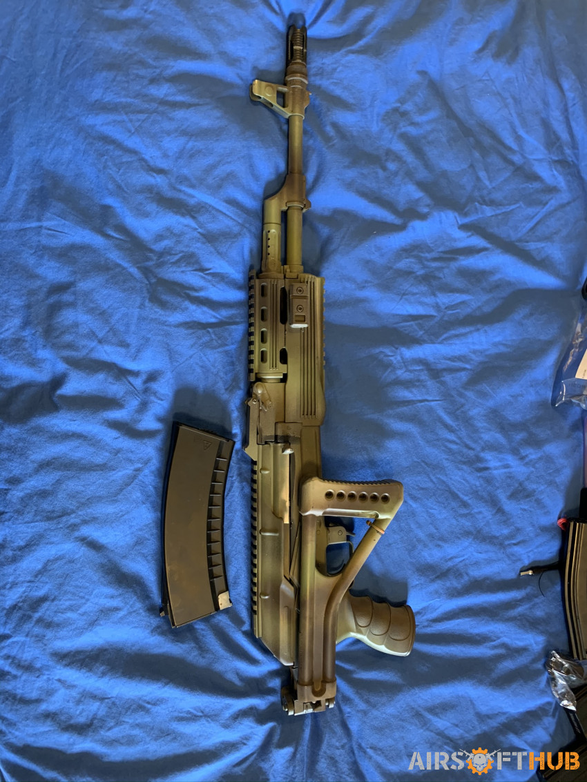 Job lot of multiple rifles - Used airsoft equipment