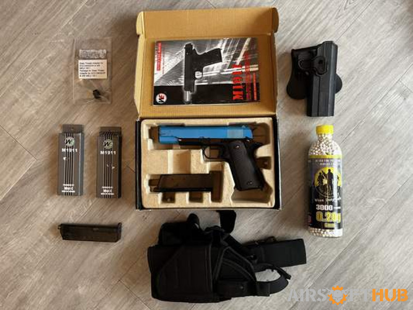 WE M1911 Gas pistol package - Used airsoft equipment