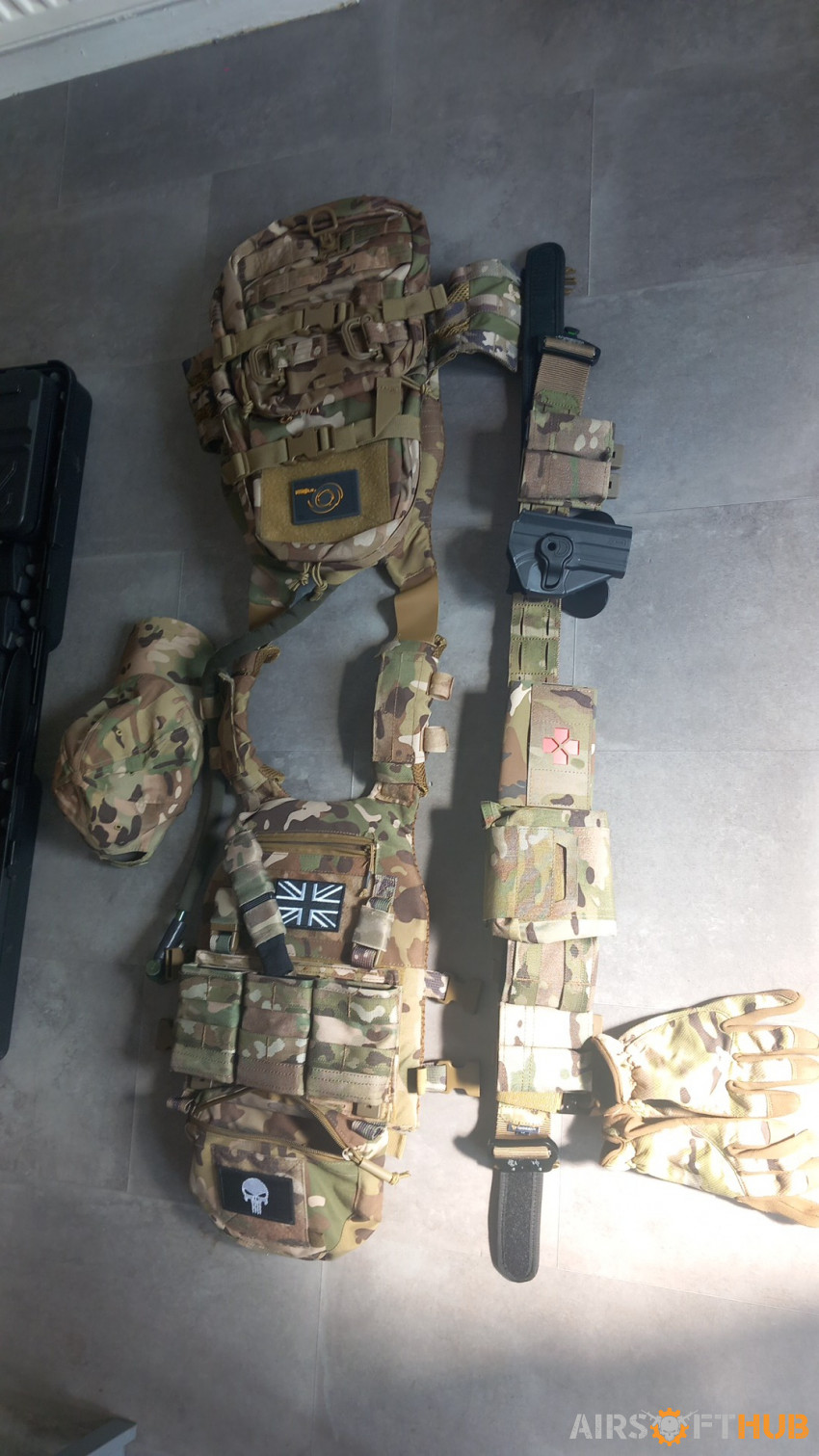 Full airsoft loadout - Used airsoft equipment