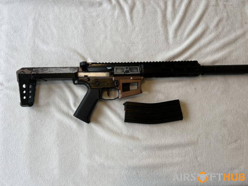 Double Eagle Honey Badger m904 - Used airsoft equipment