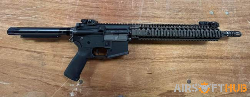 VFC M4A1 RIS II inc P* Kythera - Used airsoft equipment