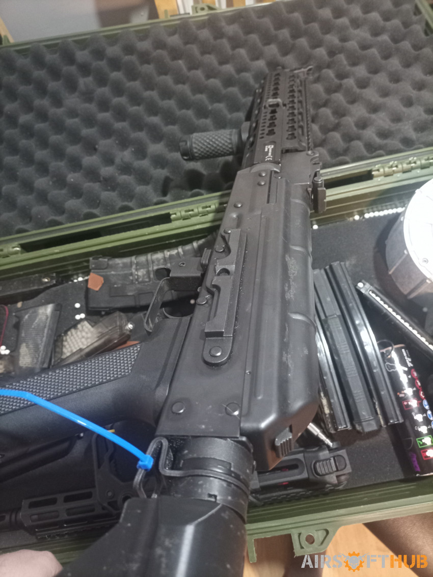 Milwaukee M12 powered AK - Used airsoft equipment