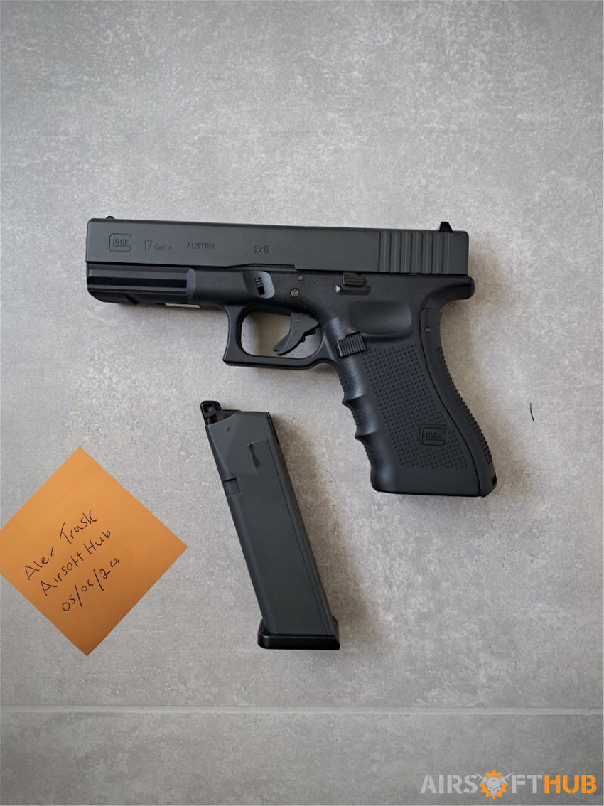 Umarex Glock 17 Gen 5 CO2 - Used airsoft equipment