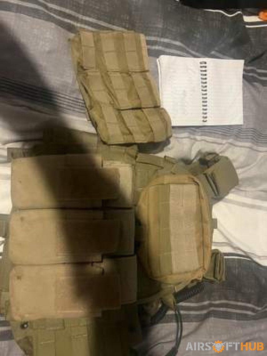 Coyote plate carrier - Used airsoft equipment