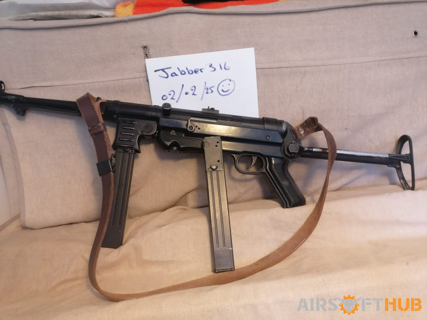 MP40 with 2 mags - Used airsoft equipment