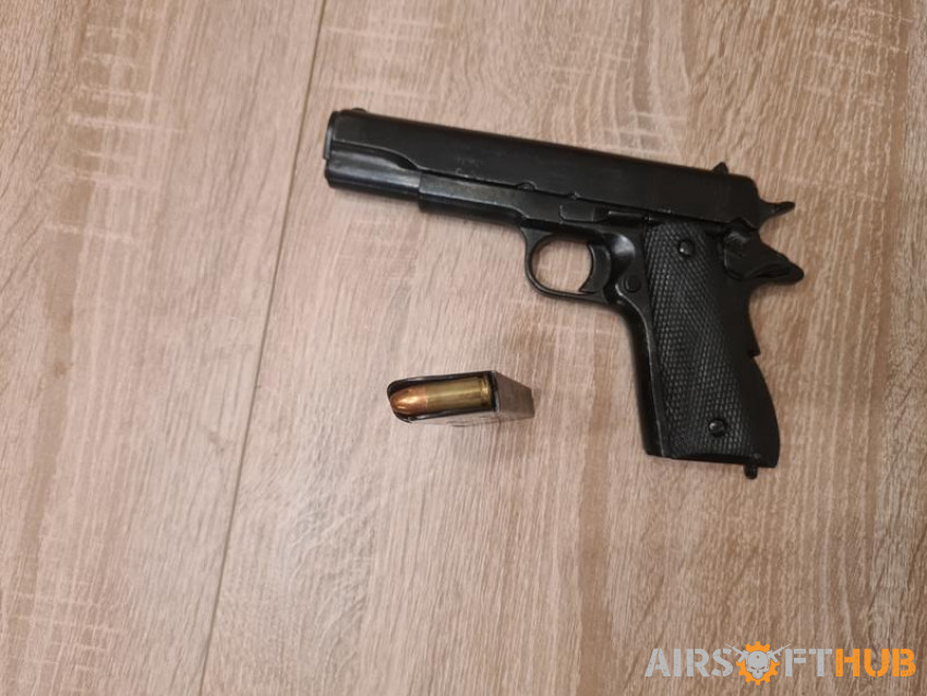 Colt 1911 Replica - Used airsoft equipment