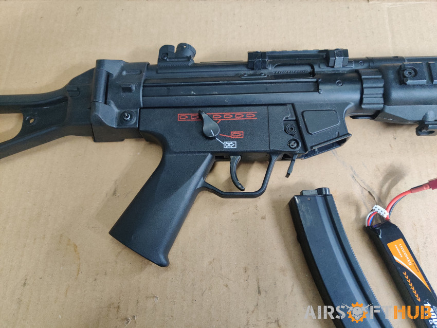 Cyma MP5 + mags + batteries - Used airsoft equipment