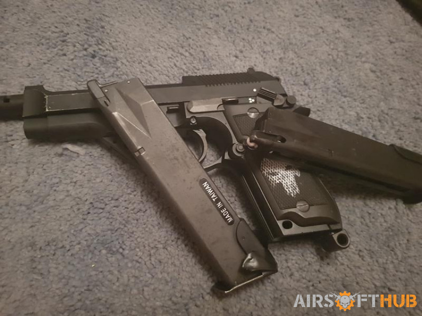 Nearly new m9 pistol - Used airsoft equipment