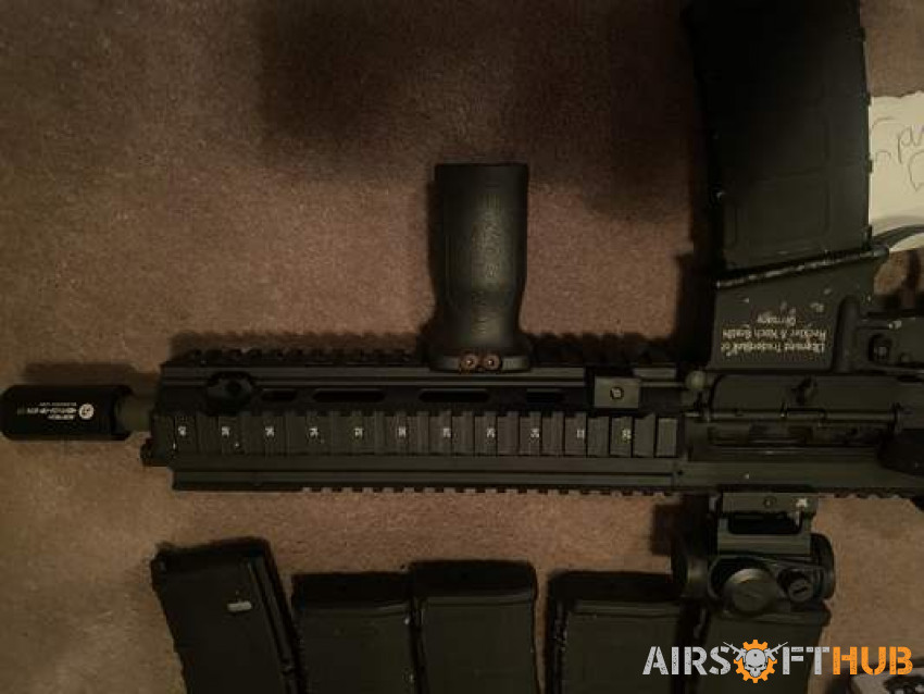 VFC HK416A5- 7 Mags + RS Optic - Used airsoft equipment