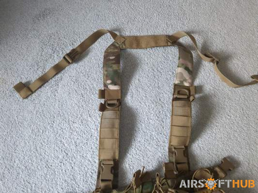 8feilds tactical chest rig - Used airsoft equipment