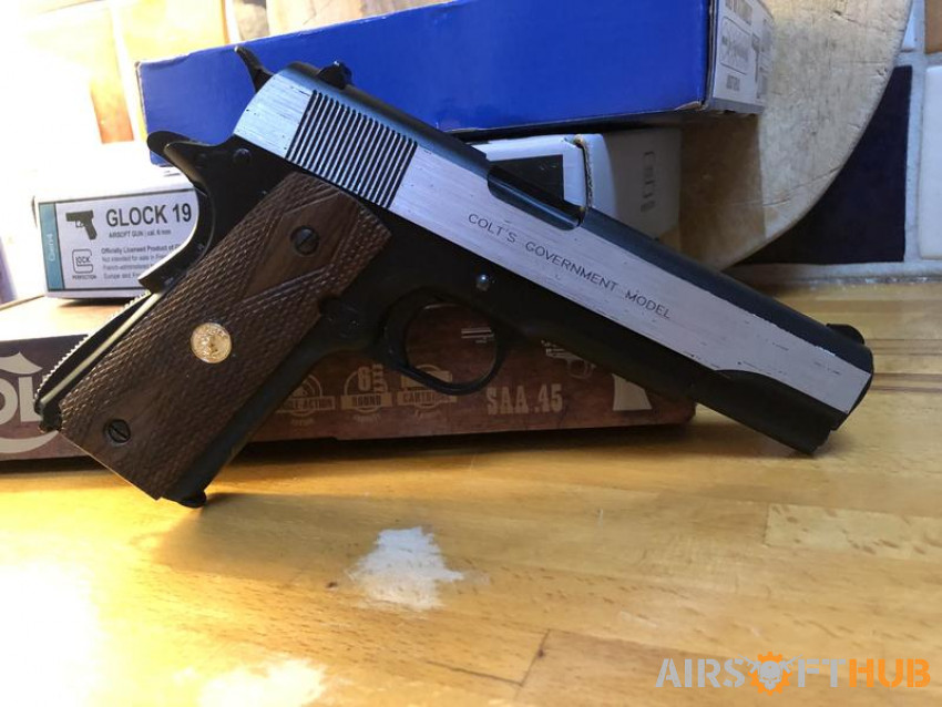 Colt 1911 Co2 - Used airsoft equipment