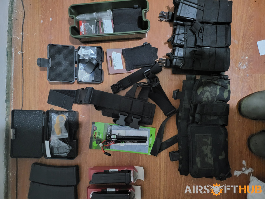 Airsoft bundle - Used airsoft equipment