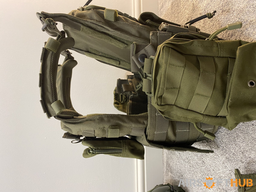 Tactical Airsoft Bundle - Used airsoft equipment