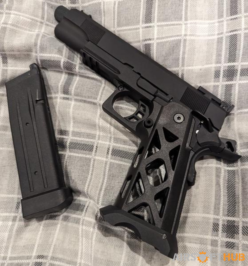 SRC HELIOS MKII 5.1 HI-CAPA - Used airsoft equipment