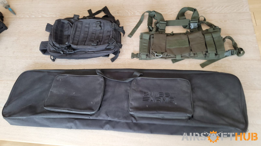 Bundle of gear, G&G CM16 AEG - Used airsoft equipment