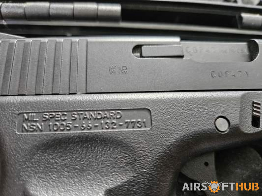 Glock 23 - Used airsoft equipment