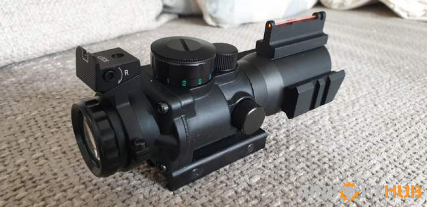 4x32 RIFLE RECTICLE SIGHT - Used airsoft equipment