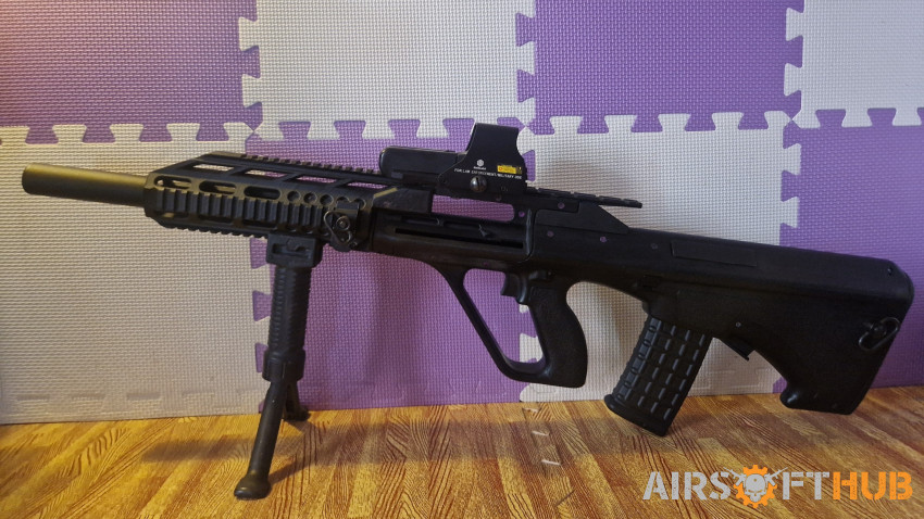 Custom Aug w/Accessories - Used airsoft equipment