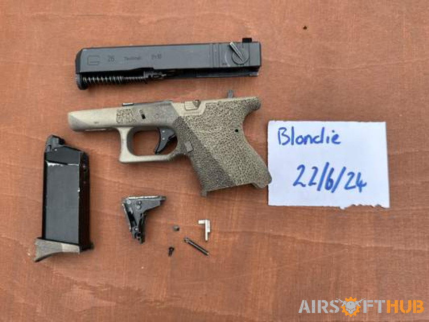 WE G26 - Used airsoft equipment