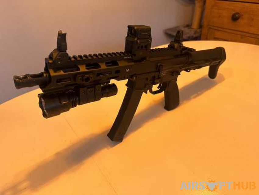 KWA QRF MOD1 FULLY UPGRADED, F - Used airsoft equipment