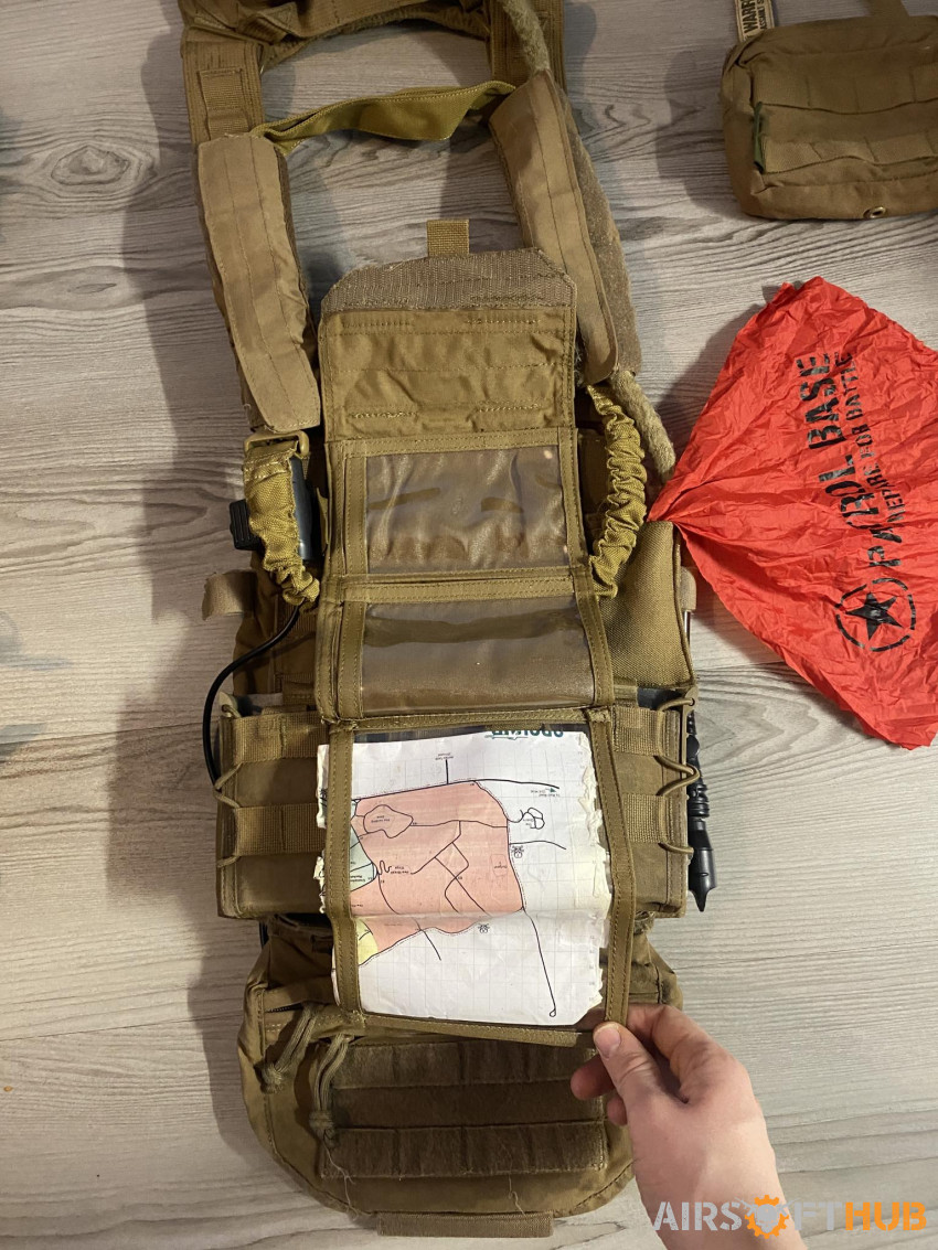 Warrior plate carrier + Belt - Used airsoft equipment