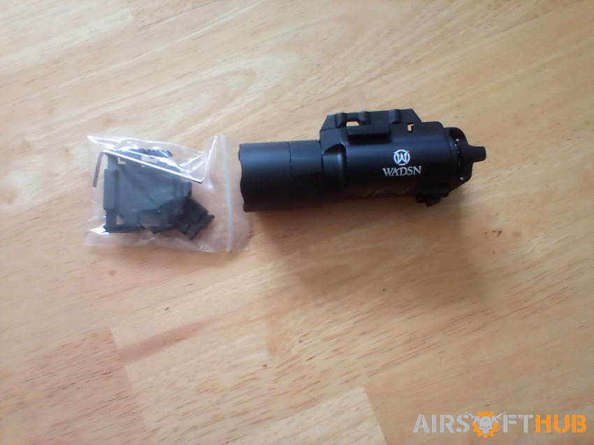 SBGJMY X300 Ultra Pistol Light - Used airsoft equipment