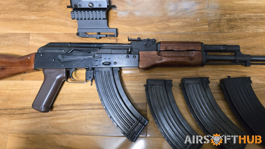 E & L AK - Upgraded & Bundle - Used airsoft equipment