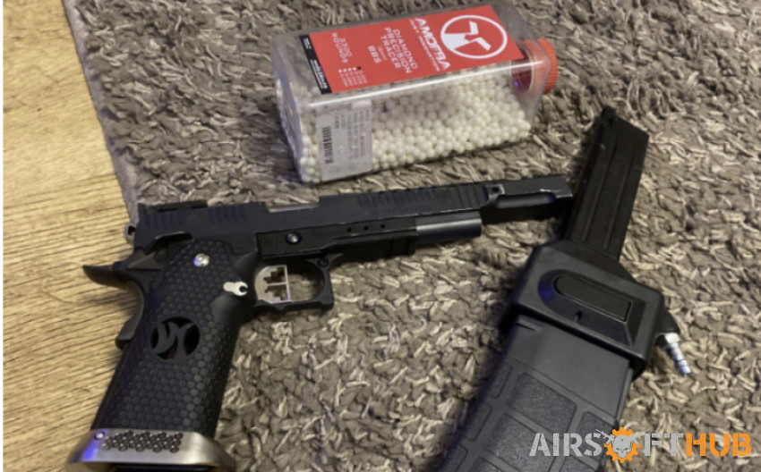 We sports pistol and accessori - Used airsoft equipment