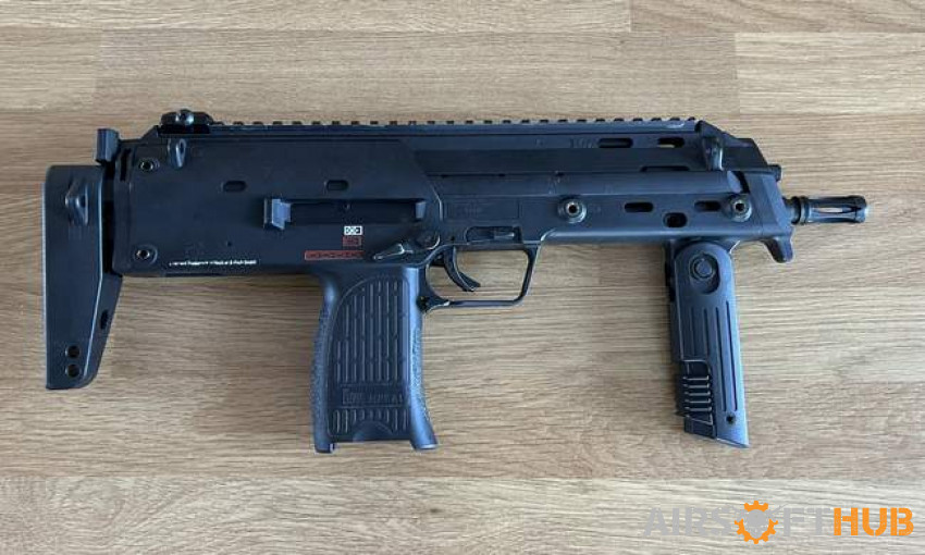 Umarex MP7 A1 GBB & 2 Mags - Used airsoft equipment