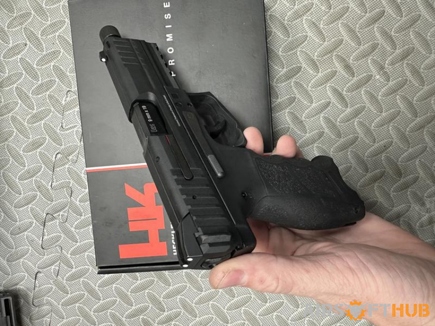 Umarex H&K VP9 - Used airsoft equipment