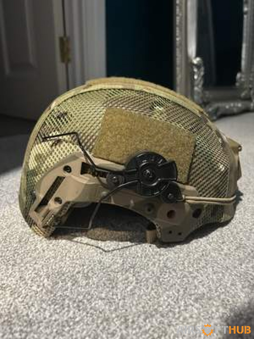 Custom HIG Operator Helmet - Used airsoft equipment