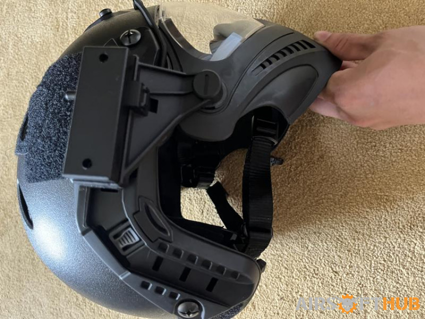 Fast Helmet with face shield - Used airsoft equipment