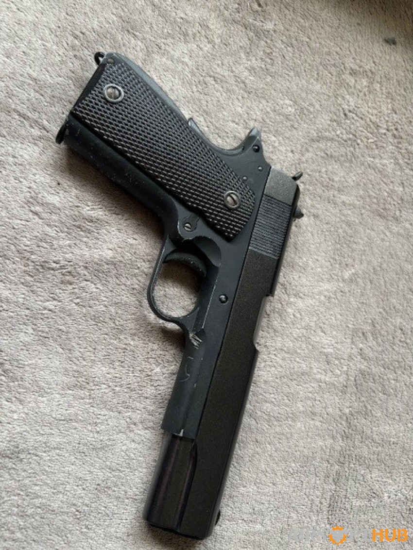 WE 1911 pistol - Used airsoft equipment