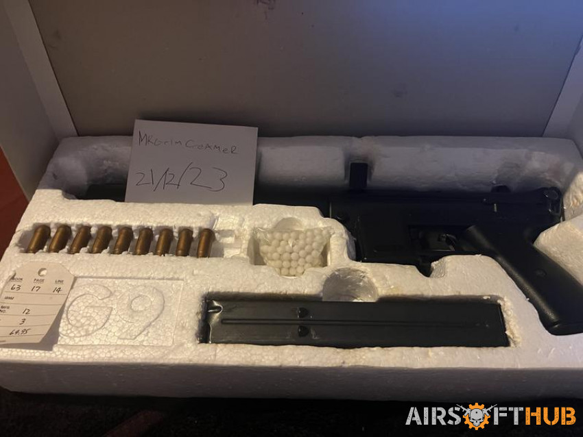 *RARE KG9* - Used airsoft equipment