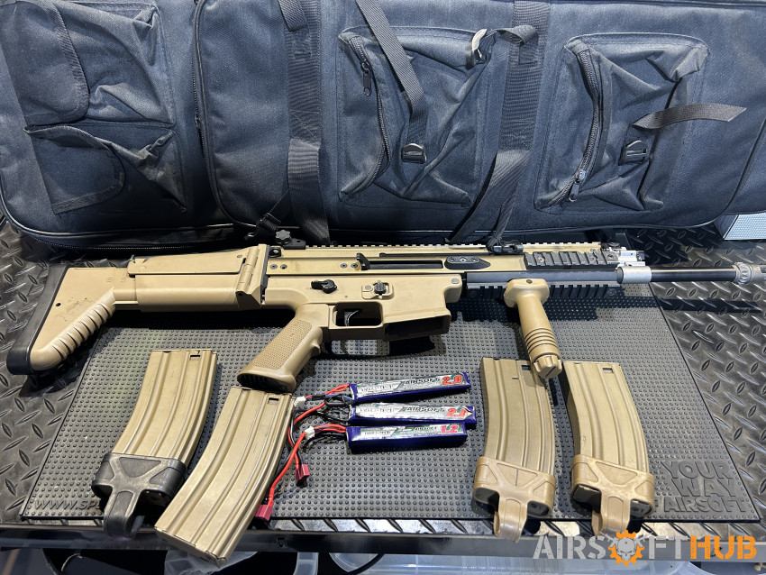 WE TECH SCAR L AEG plus extras - Used airsoft equipment