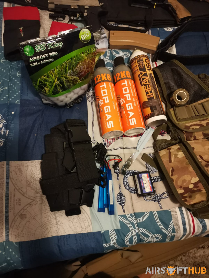 Rifle and accessories - Used airsoft equipment